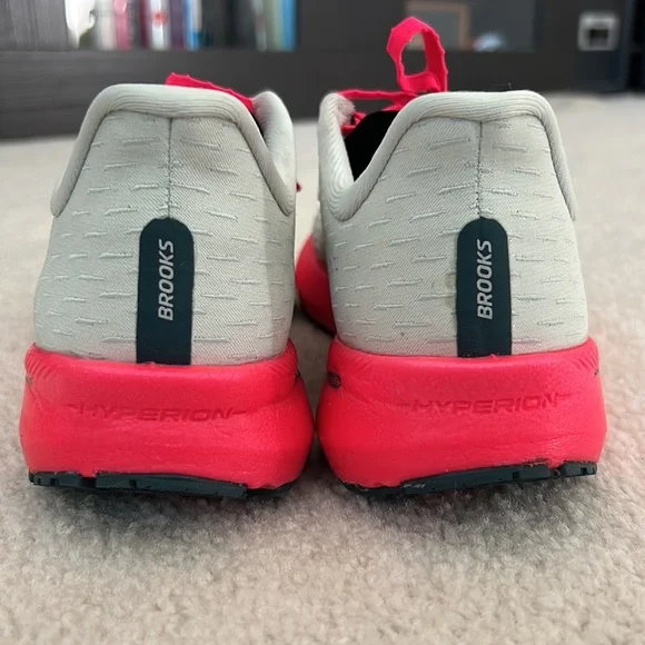 Women’s Brooks Hyperion Tempp 8.5 - Picture 3 of 9
